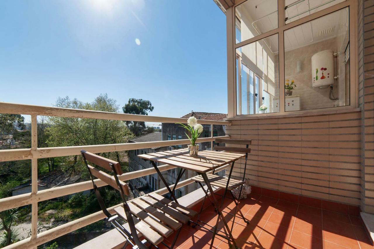 Appartement Sunny View To The Tower à OOporto Extérieur photo