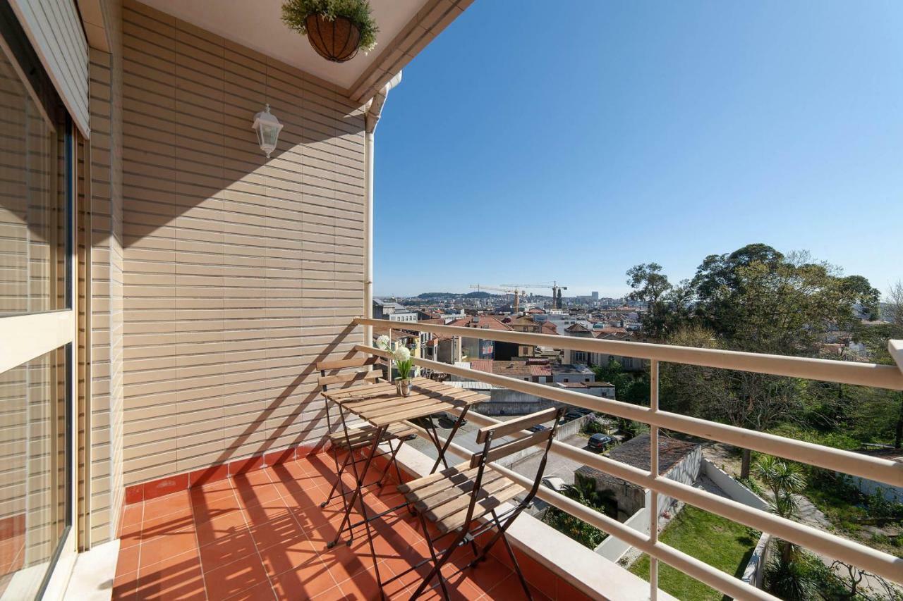 Appartement Sunny View To The Tower à OOporto Extérieur photo